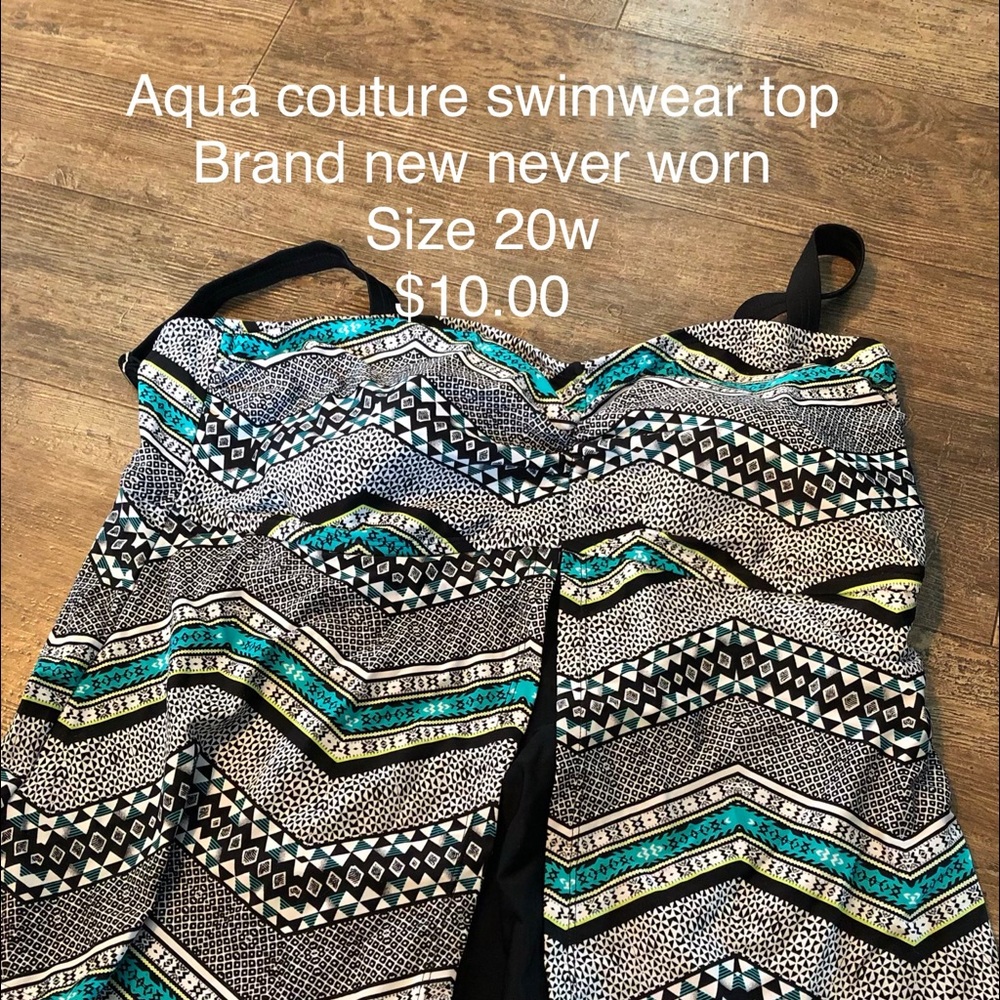 Swimwear top